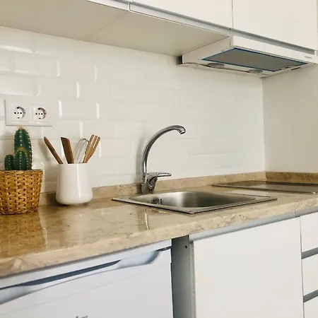 Thewhitebase Penha 242 Лиссабон